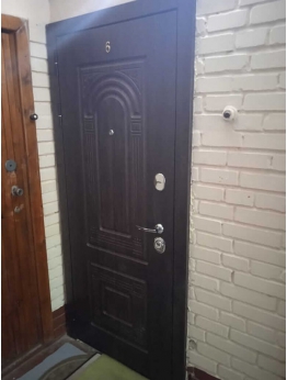 Установка двери в квартиру